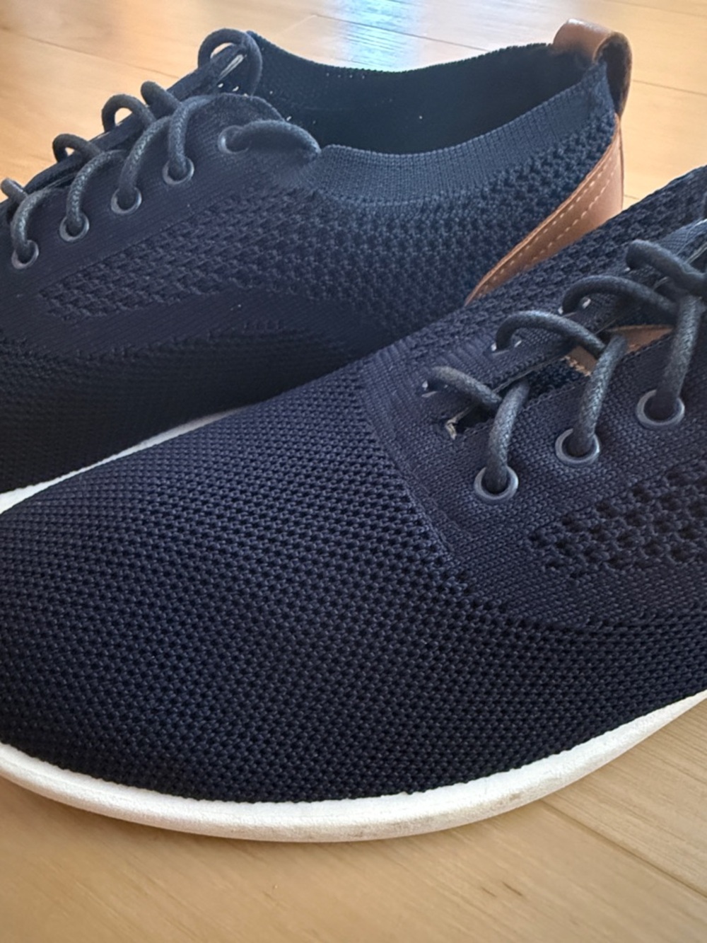 SOPHISTICATED NAVY OXFORD SHOE SPORTY SNEAKER OUTSOLE CASUAL LIGHTWEIGHT SIZE 11